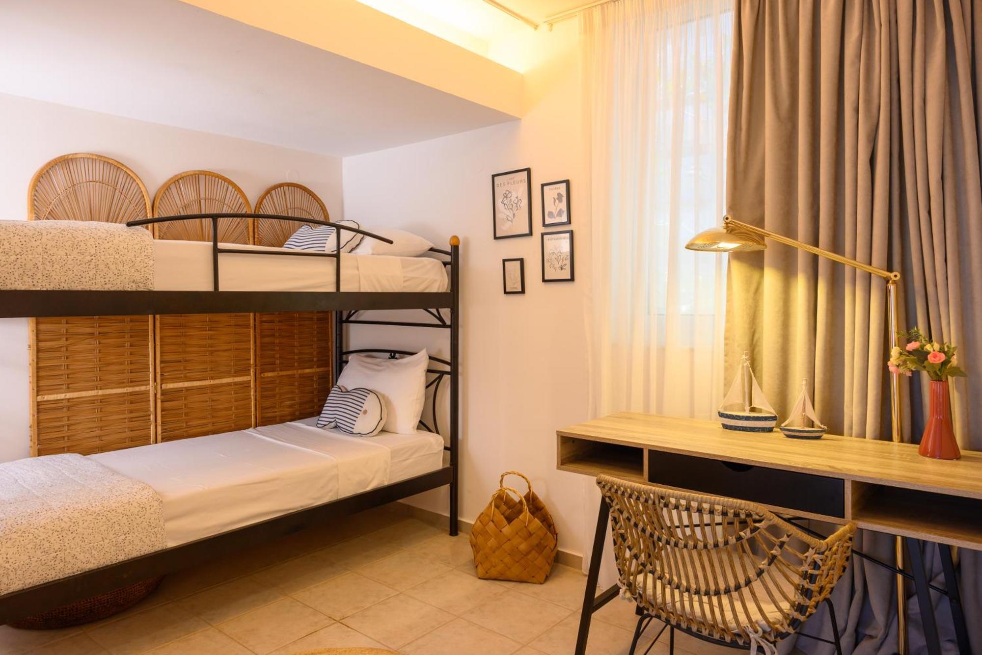 Horizon Central Apartment Amazing View Agios Nikolaos  Bagian luar foto